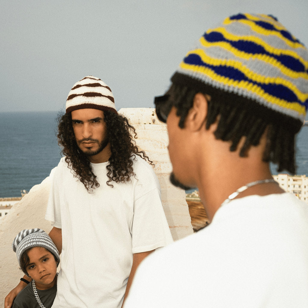 MOUJA - BONNET EN CROCHET CHECHA BLEU/JAUNE