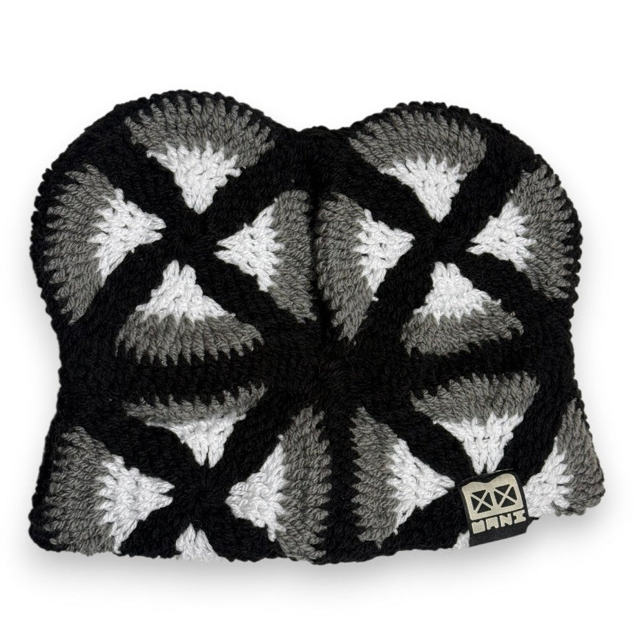 LAYL - BONNET EN CROCHET NOIR