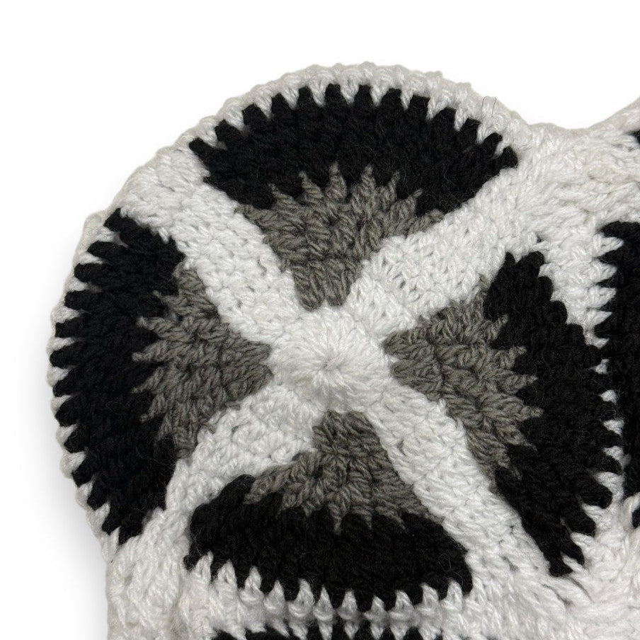 SBAH - BONNET EN CROCHET BLANC/NOIR